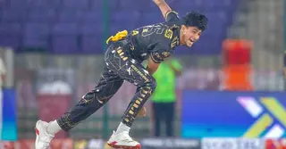 শিরোপার লড়াইয়ে আজ মাঠে নামবে নাহিদ রানার দল ‘পেশোয়ার জালমি’